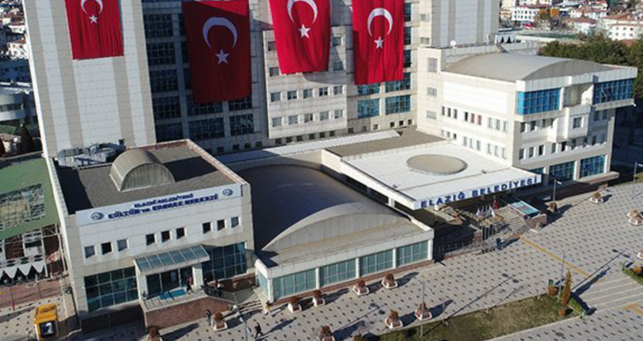 akpli belediyeden milyarlik borca ragmen arac alimi talebi 8vD4RiPJ