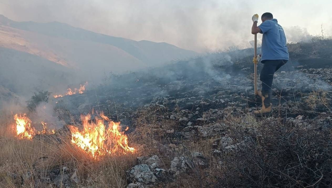 elazigda otluk alanda yangin DEBc6QqD