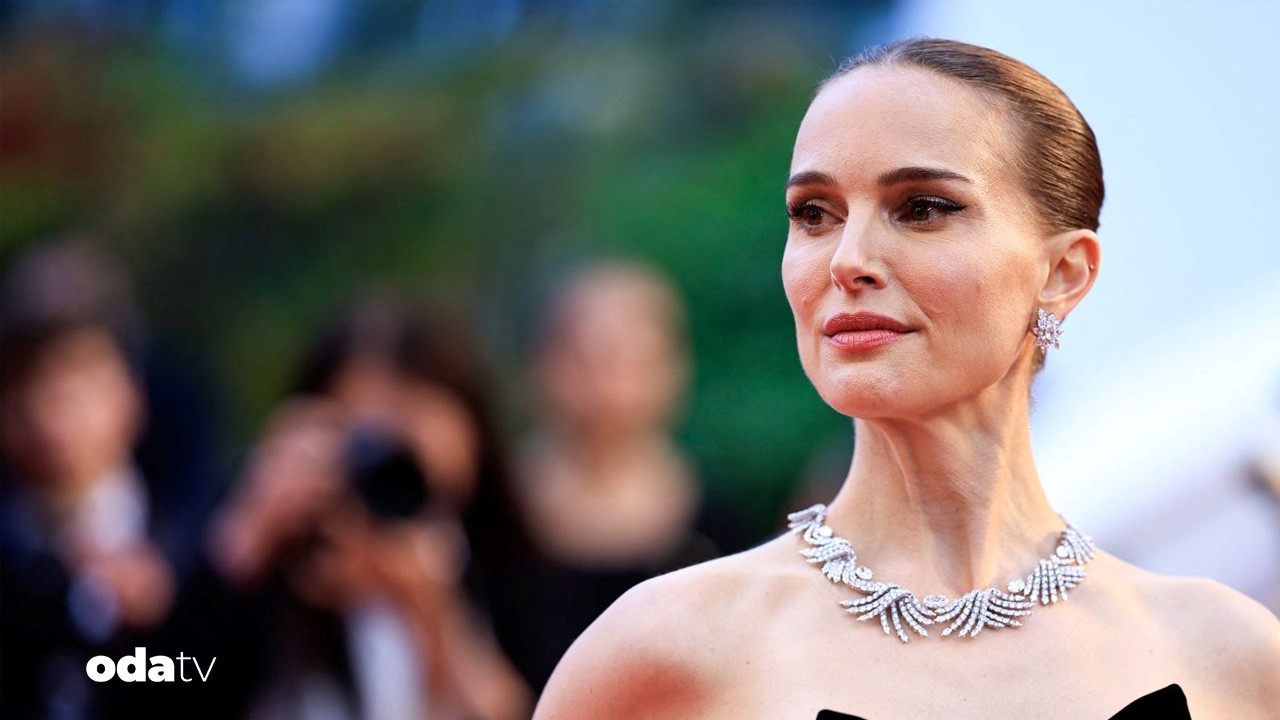 hollwyood yildizi natalie portman istanbulda AzehEEWY.jpg