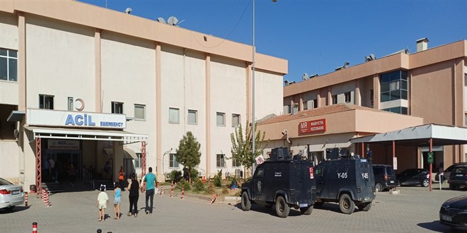 koca vahseti bicaklanan kadin agir yarali karnindaki bebegi oldu d3MK9WH7.jpg