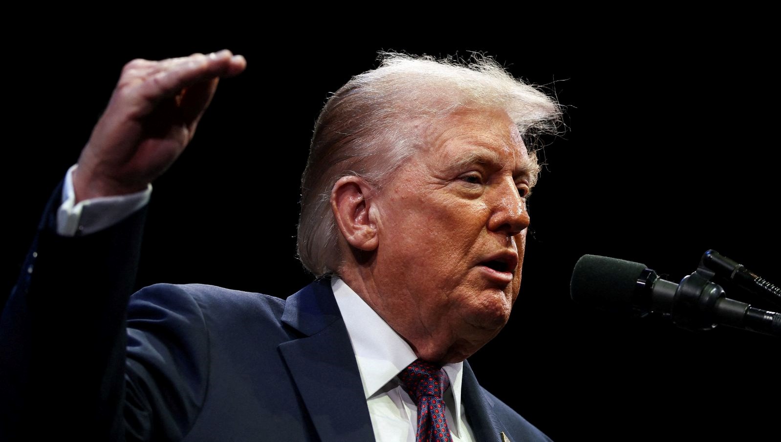 trump cin hakkinda endiselenmeyin her sey yoluna girecek Ve16AQWS.jpg