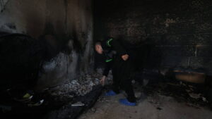 bati-seriada-gece-baskini-israilli-yerlesimciler-koye-saldirdi-hOIi96AS