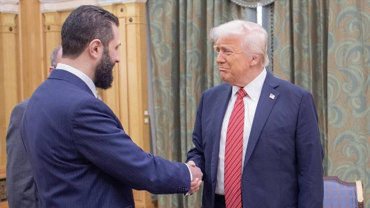 Beyaz Saray’dan Suriye’ye Sıradışı Hediye! Trump’tan Şara’ya Özel Jest
