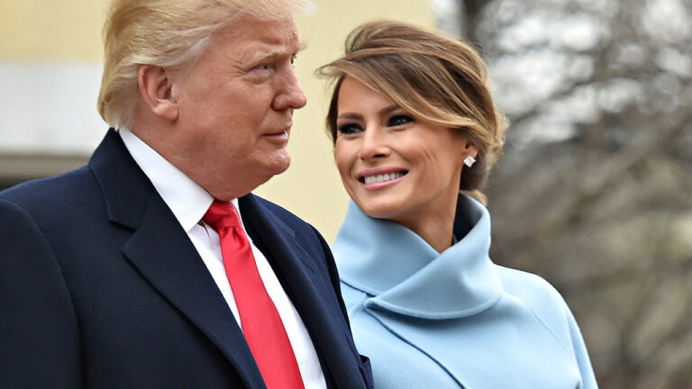 trump-cine-yalniz-gidiyor-hKaD2crZ